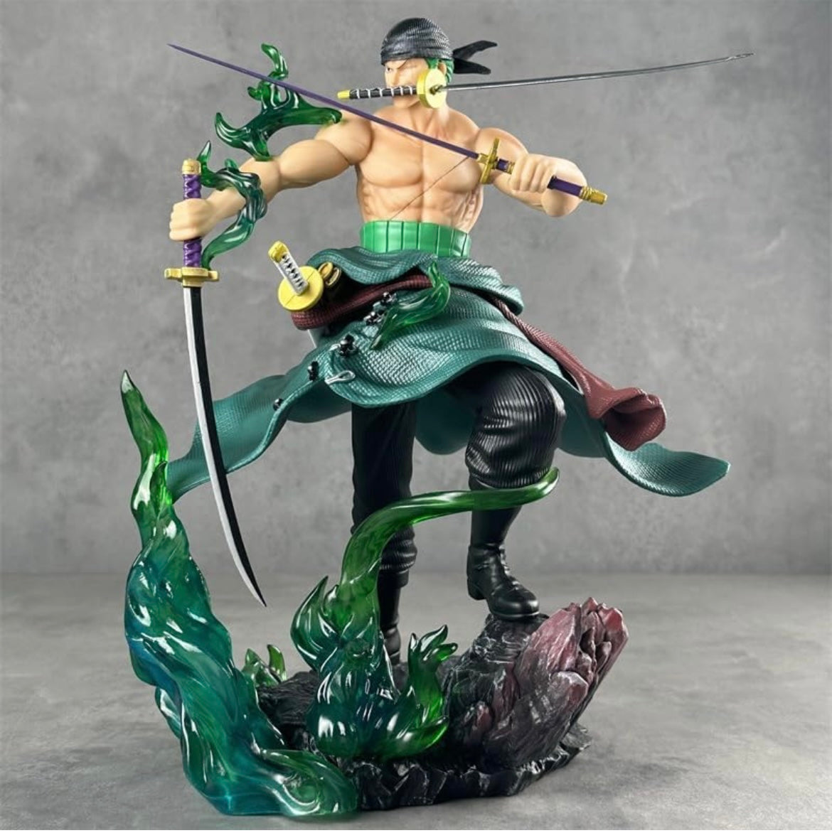Roronoa Zoro Statue (3 Interchangeable Heads)