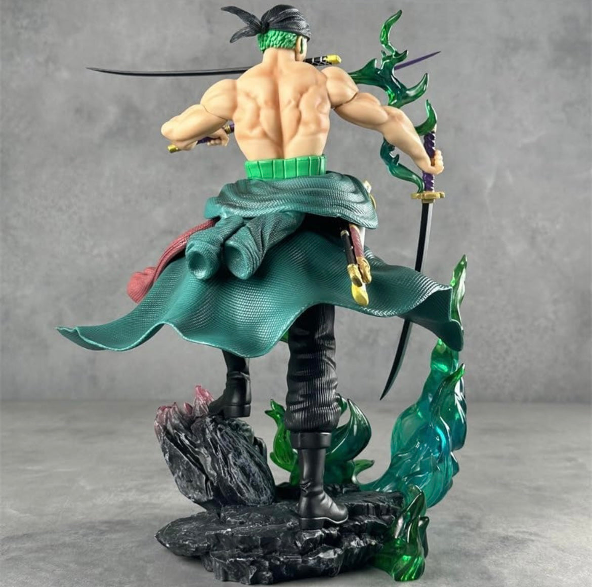 Roronoa Zoro Statue (3 Interchangeable Heads)