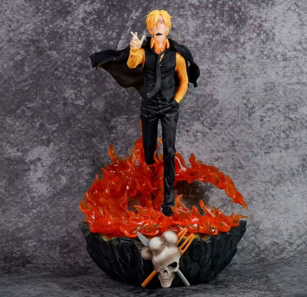 One Piece Sanji Action Figure Luffy Sauron Illuminated Scene
