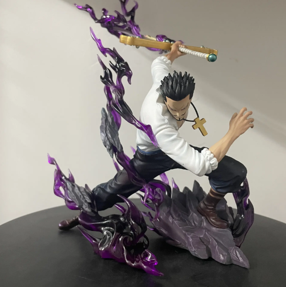 Dracule Mihawk "Hawk-Eyes" Figure