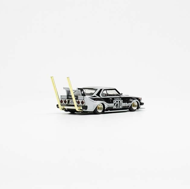 XCARTOYS S9-04 Skyline C210 Datsun 210 Bosozoku Style 1/64 Diecast Model