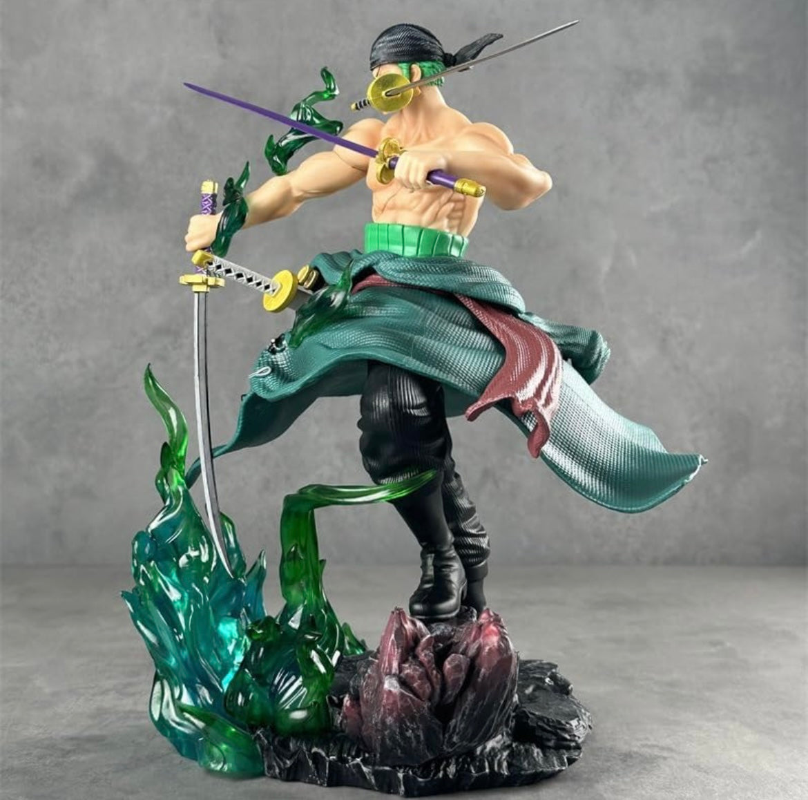 Roronoa Zoro Statue (3 Interchangeable Heads)